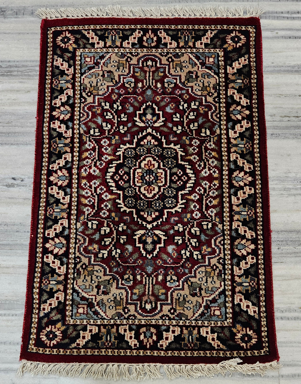 Hand-Knotted Traditional Oriental Area Rug (2x3 ft) | Versatile Wool Carpet for Floor or Wall Hanging