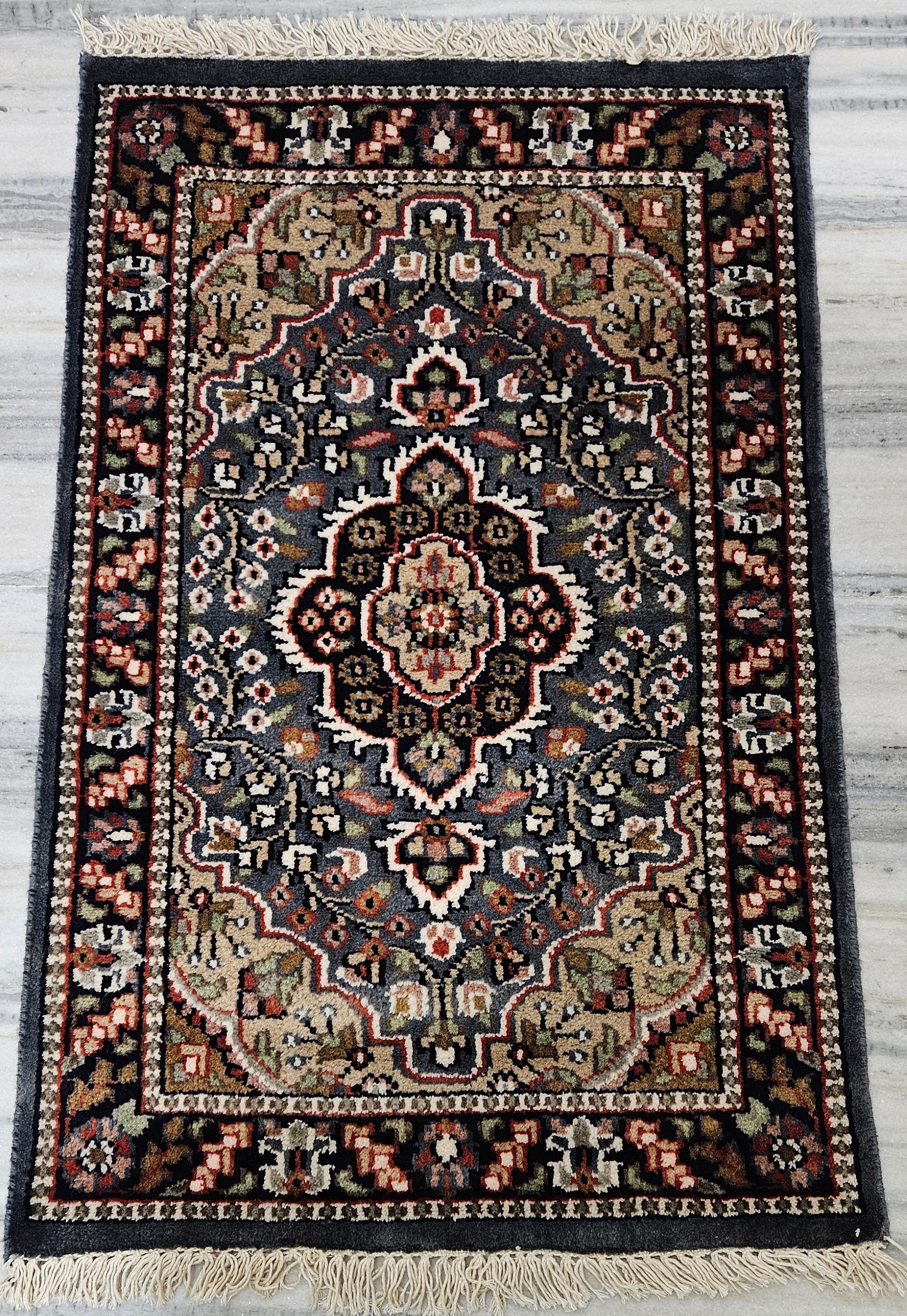 Handmade Wool Persian Accent Rug 2x3 ft – Gray , Ivory & Rust Traditional Oriental Mini Rug for Entryway, Wall Hanging & Home Décor