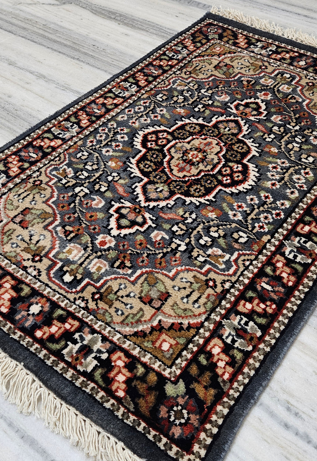 Handmade Wool Persian Accent Rug 2x3 ft – Gray , Ivory & Rust Traditional Oriental Mini Rug for Entryway, Wall Hanging & Home Décor