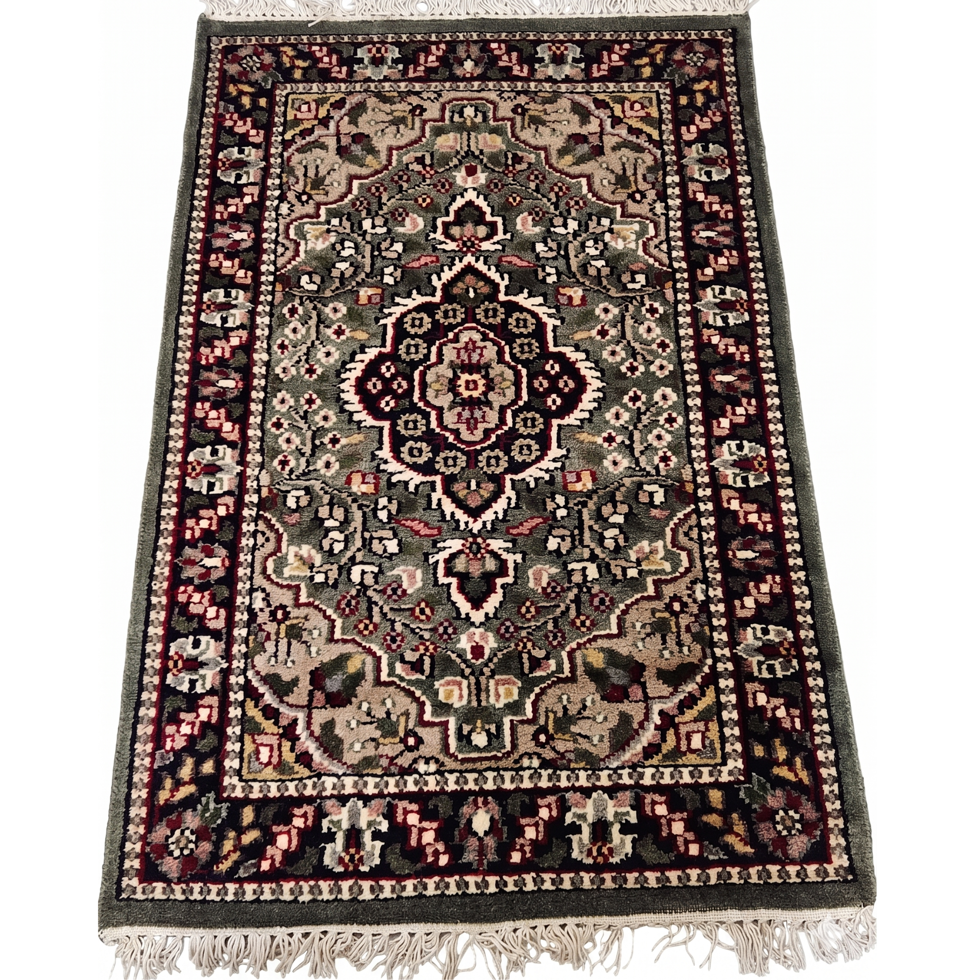 The Heritage Accent: 2x3 ft. Hand-Knotted Persian Rug