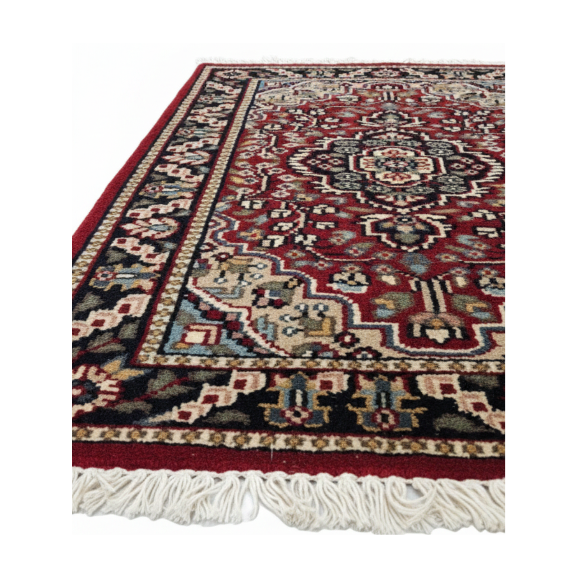 The Artisan Medallion: 2x3 ft. Hand-Knotted Traditional Persian Accent Rug